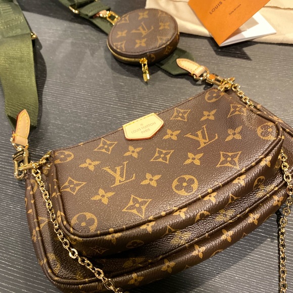 LOUIS VUITTON MULTI POCHETTE ACCESSORIES - Picture 6 of 8